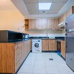 Rh- Prime Location, Modern 01Br, Walk Away From Dubai Mall & Burj Khalifa
